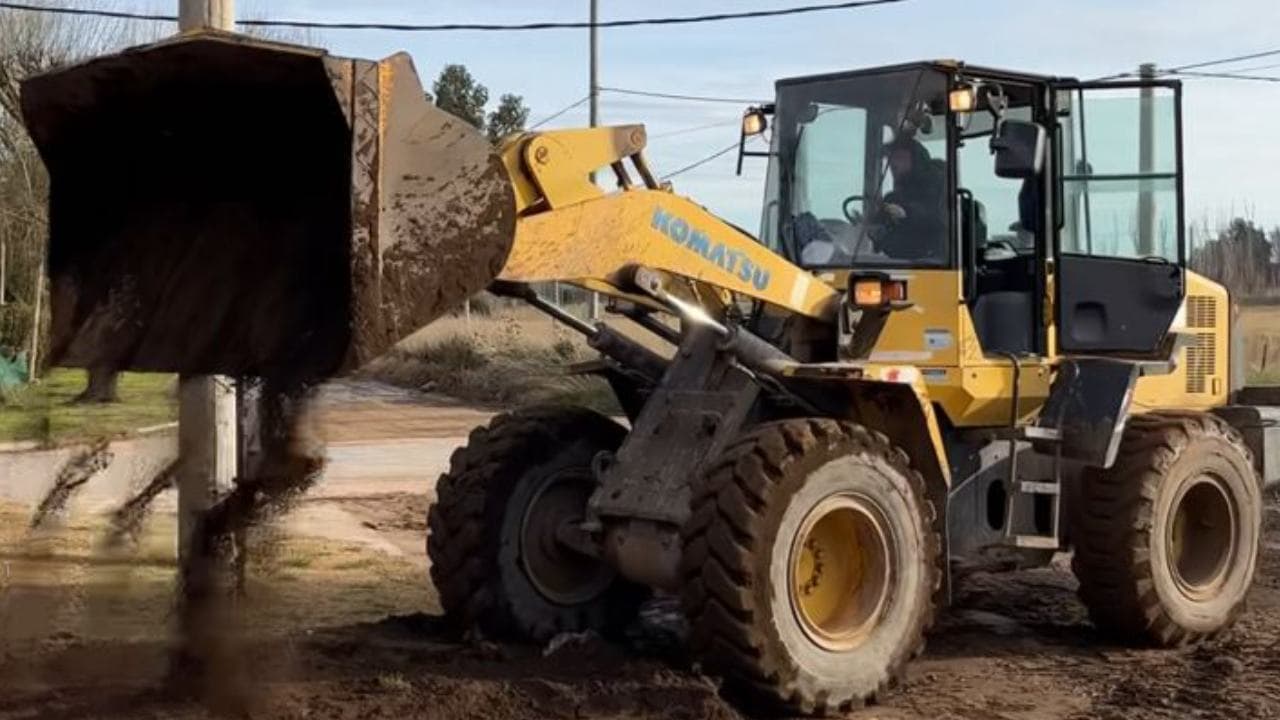 Pala Cargadora WA 200 - IN & SE S.A.